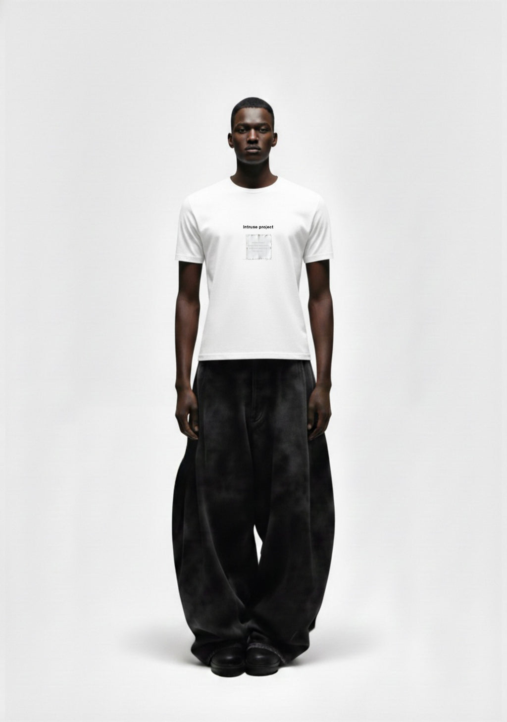 Tee slim fit básica