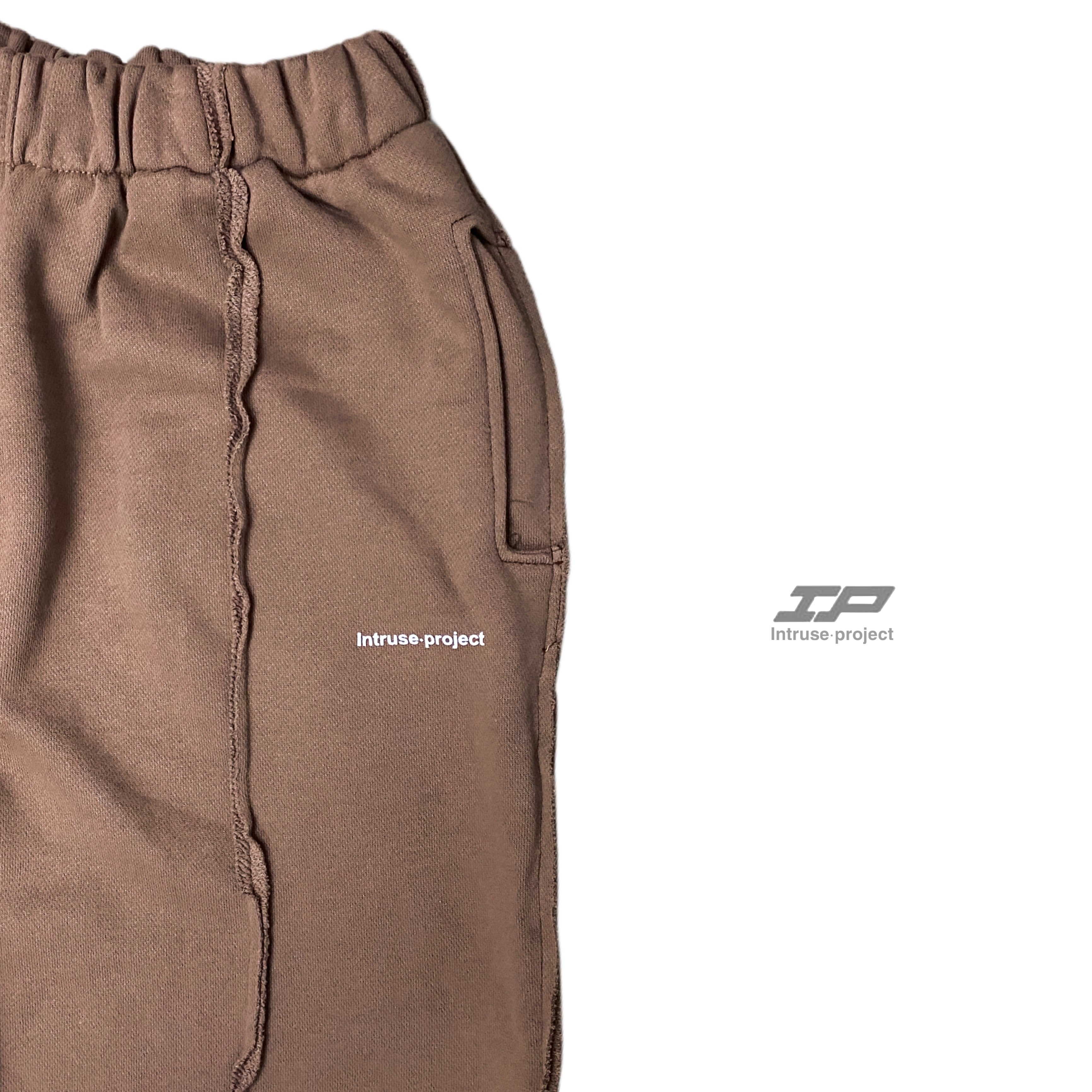 Disruptive pant café
