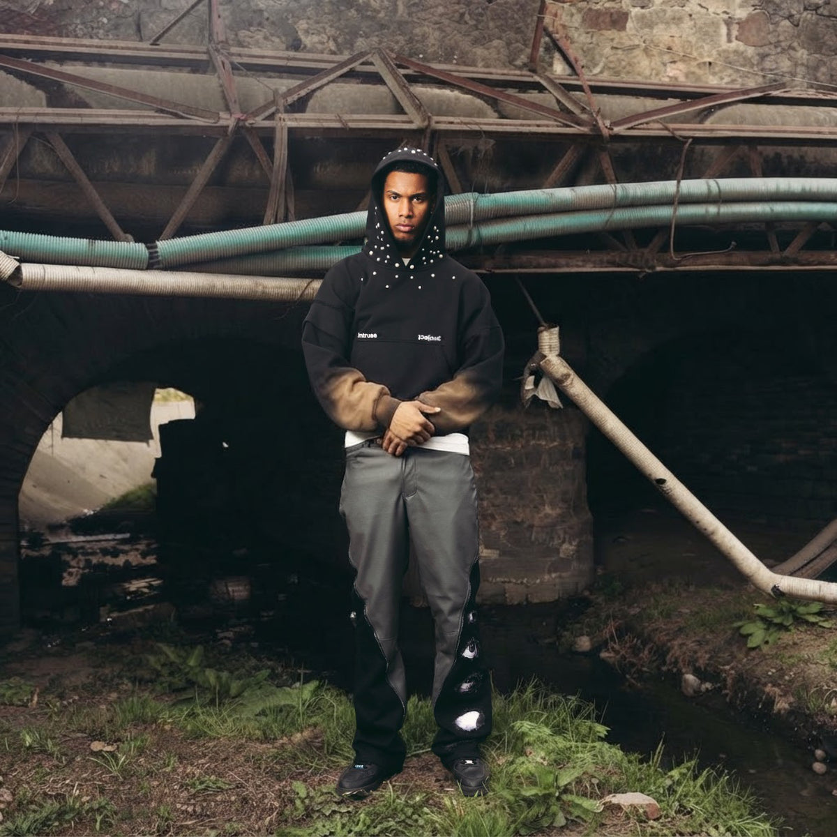 Perlas hoodie negro