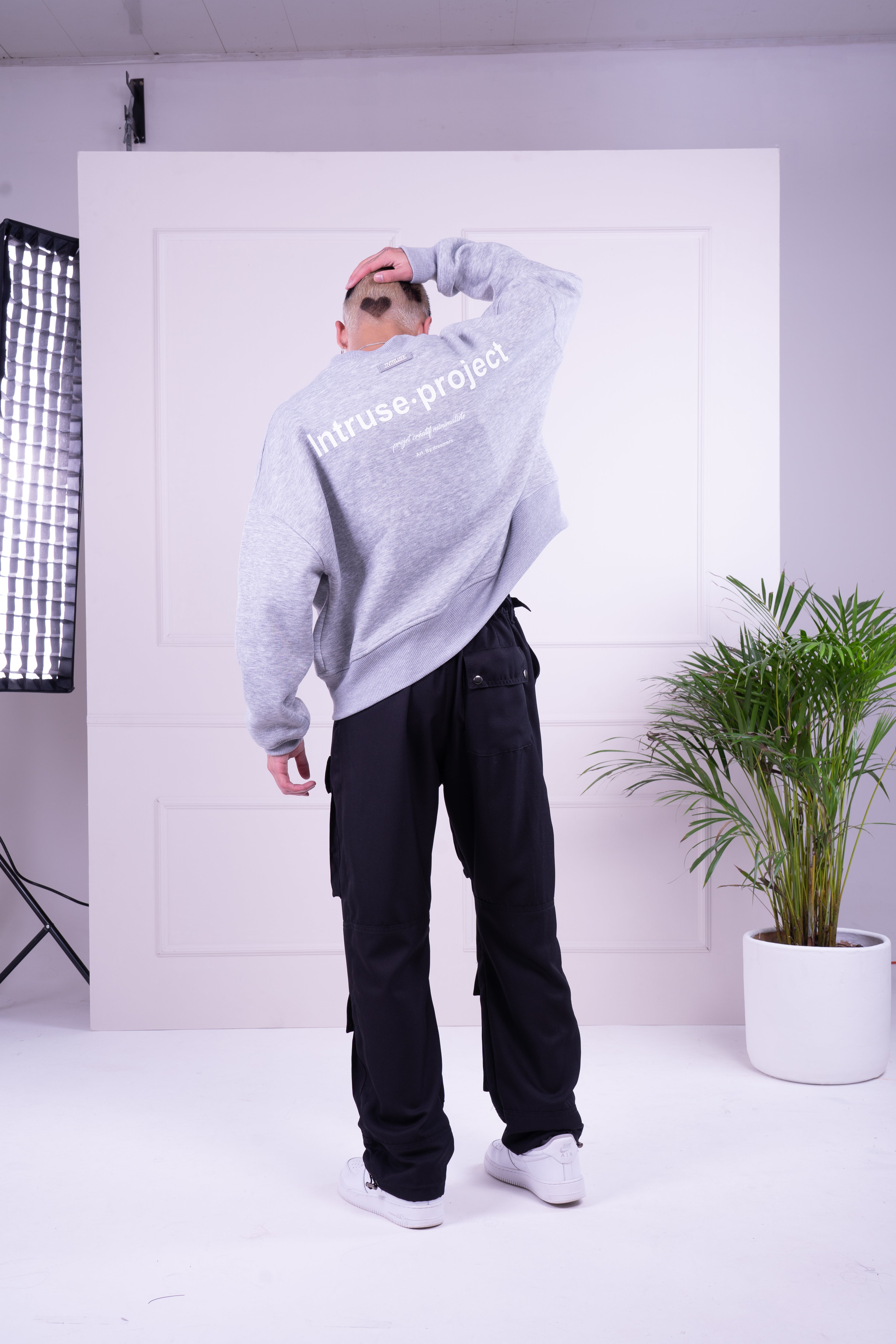 Cropped crewneck gris
