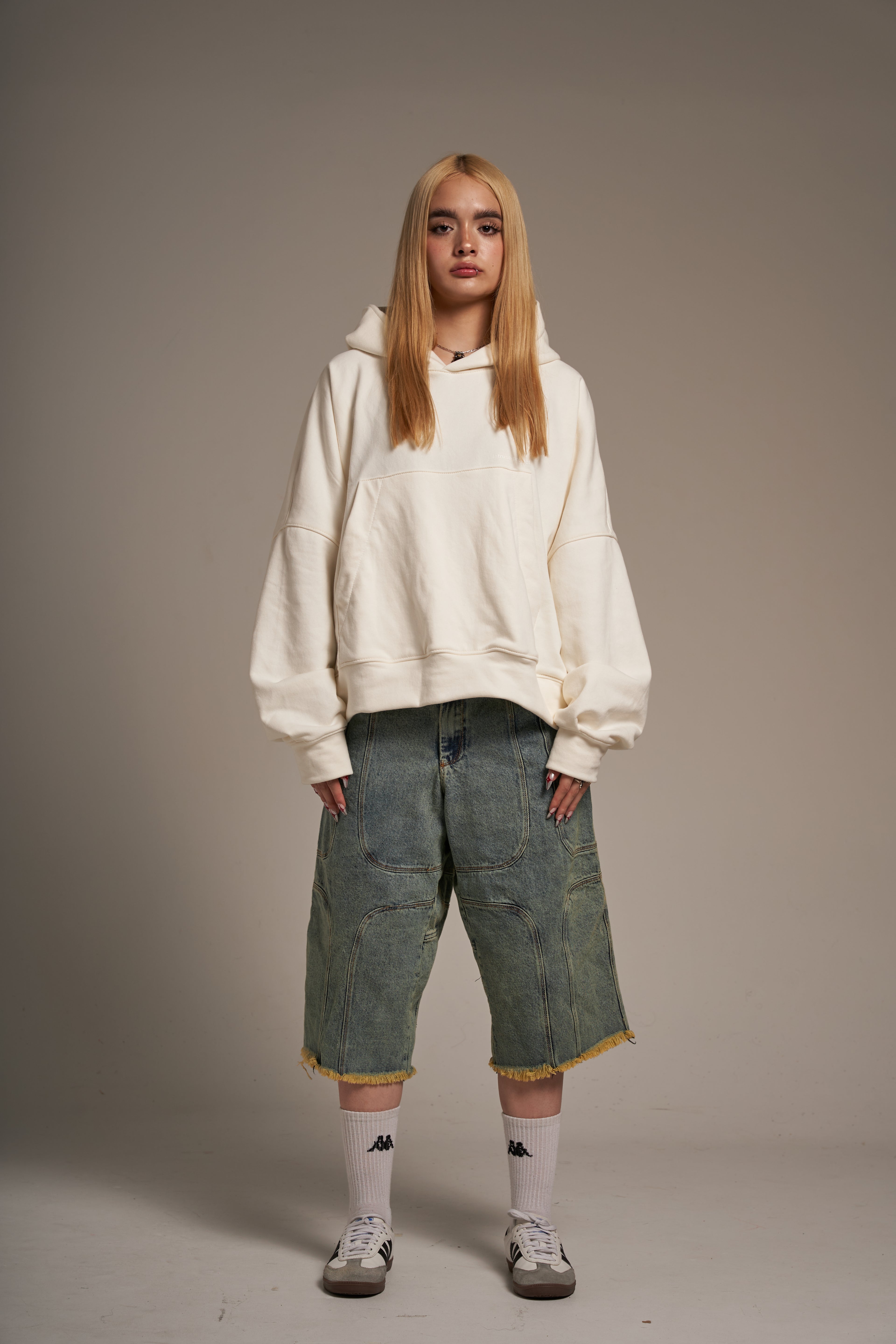 Oversize cropped hoodie V2 marfil
